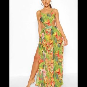 Tropicana cut out Maxi